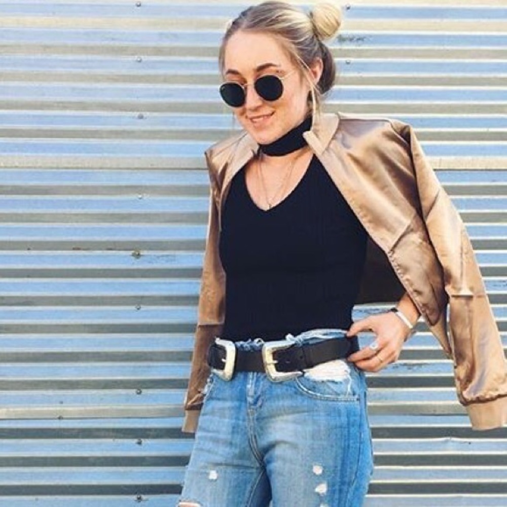 LF black ribbed choker v-neck sweater