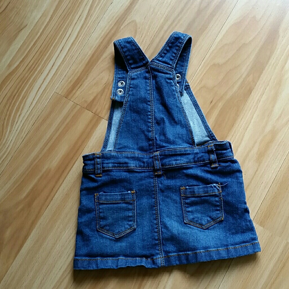 Dress - Picture 2 of 2