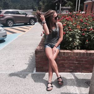 Meet your Posher, Jacqueline