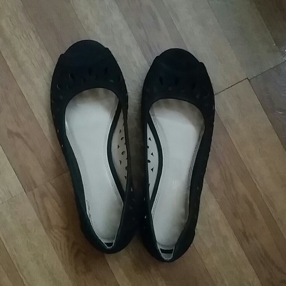 Black flats