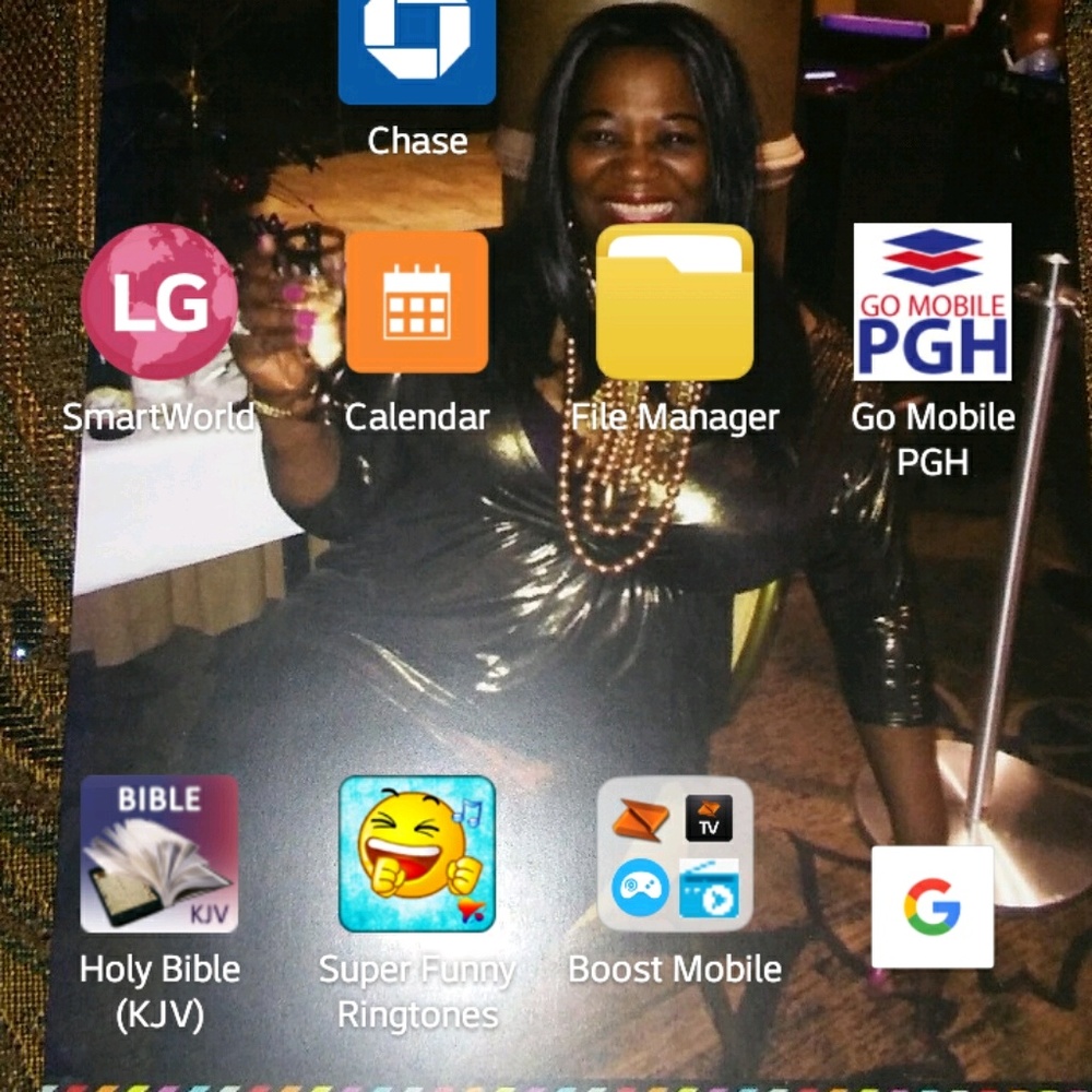 Meet your Posher, Juanita