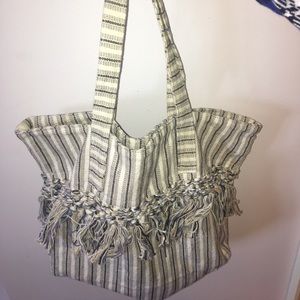 Aerie Tote
