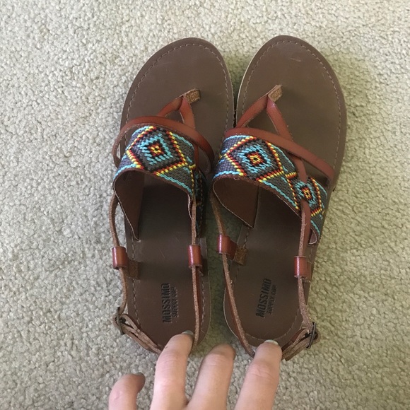 Sandals - Picture 4 of 4