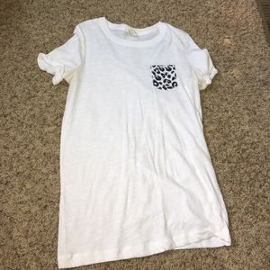 PINK cheetah pocket t-shirt