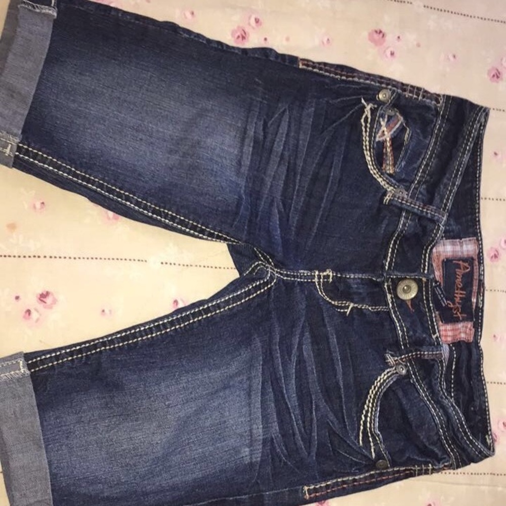 Amethyst Bermuda shorts