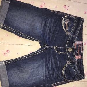 Amethyst Bermuda shorts