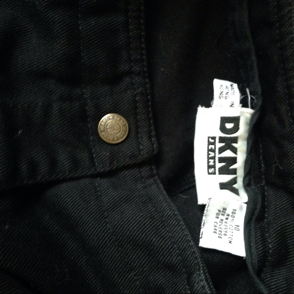 Dkny pencil skirt-snap buttons