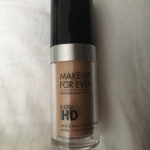 MakeUp Forever Ultra HD