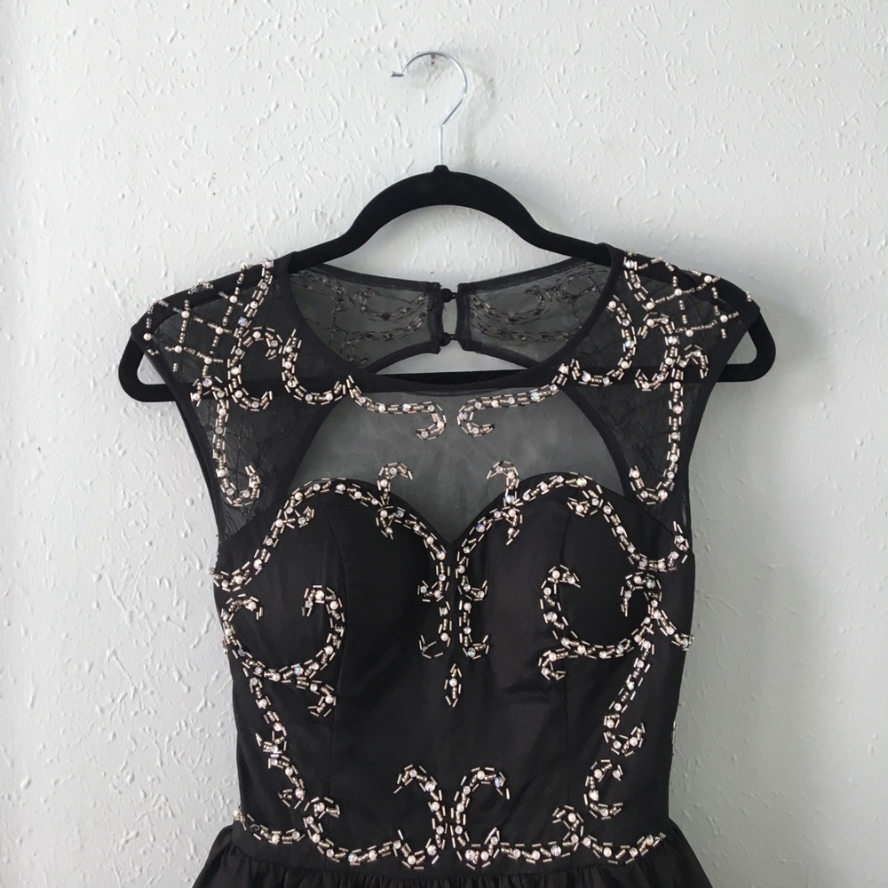 🍾 SHORT BLACK FORMAL DRESS 🍾