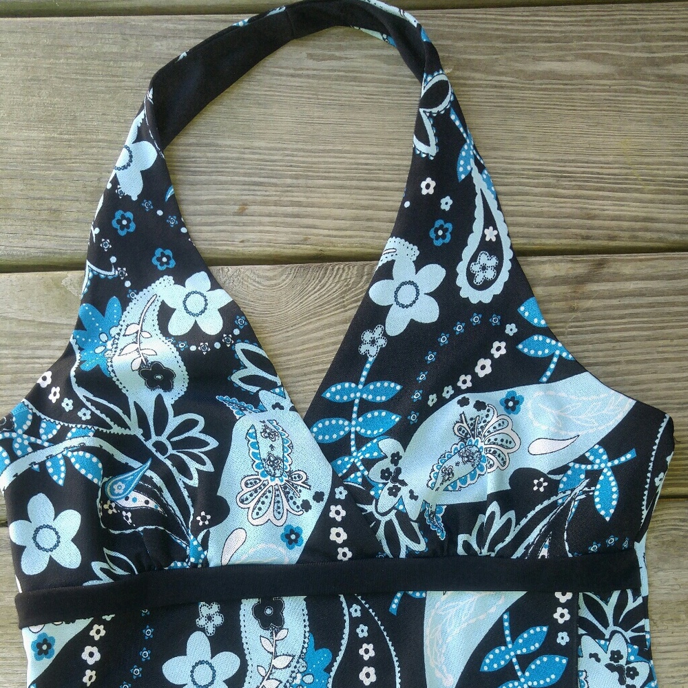 Blue n black paisley crop top! Sz small