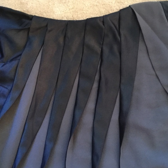 Ya Los Angeles silk shift dress. - Picture 2 of 4