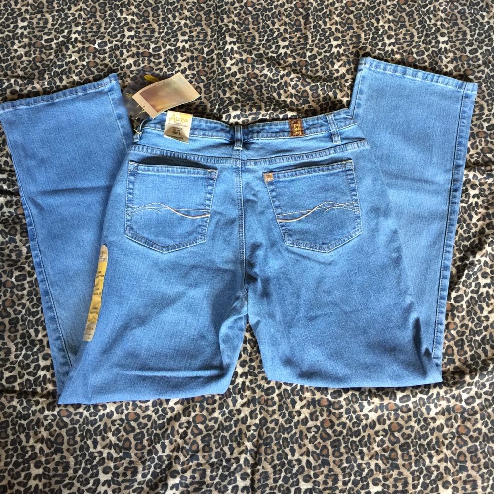 ❌❤️SOLD❤️❌Women's Aura By Wrangler Jeans sz. 8 NEW
