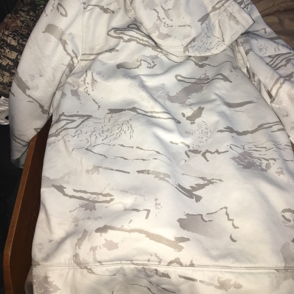 Men's under armour sweatshirt - Picture 3 of 4