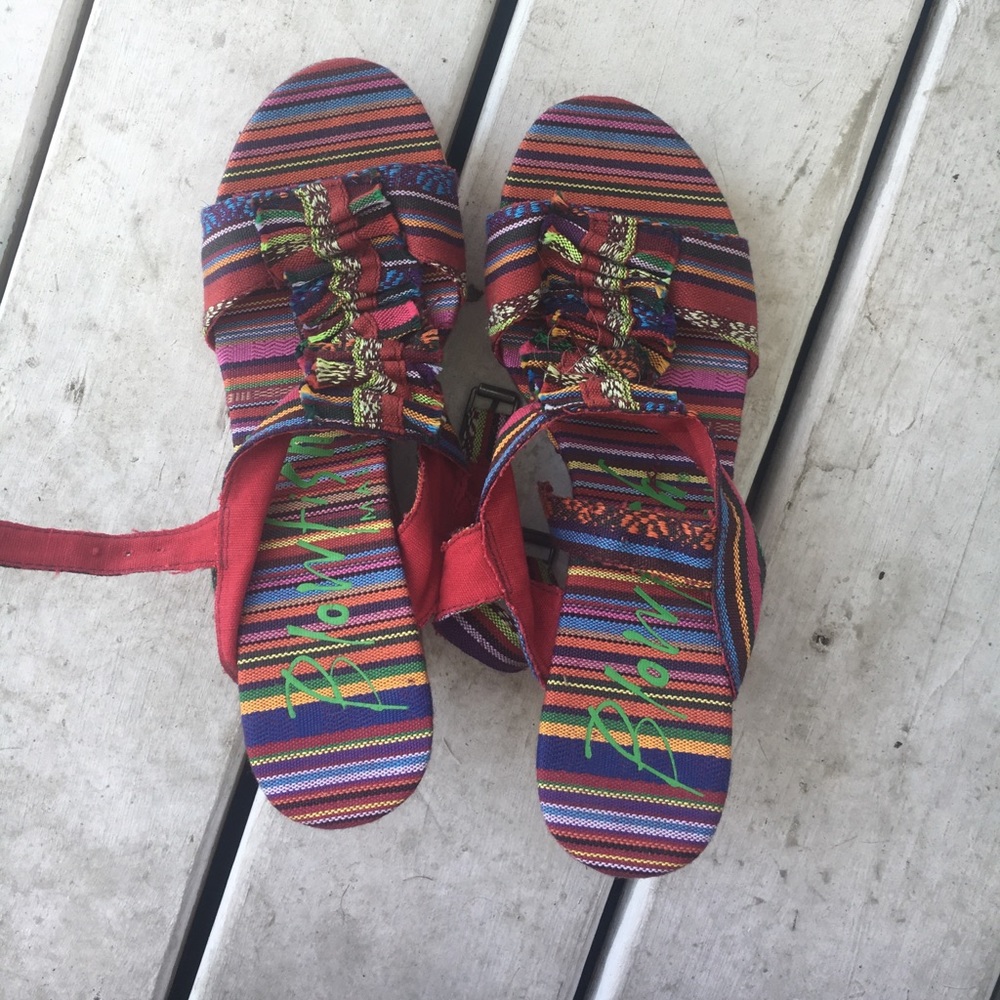 Multi-colored wedges