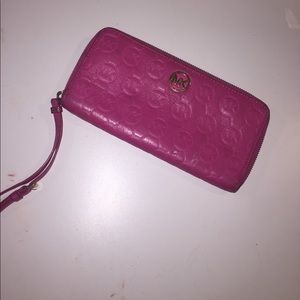Michael Kors hot pink wallet