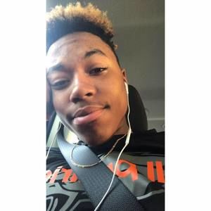 Meet your Posher, Jaron