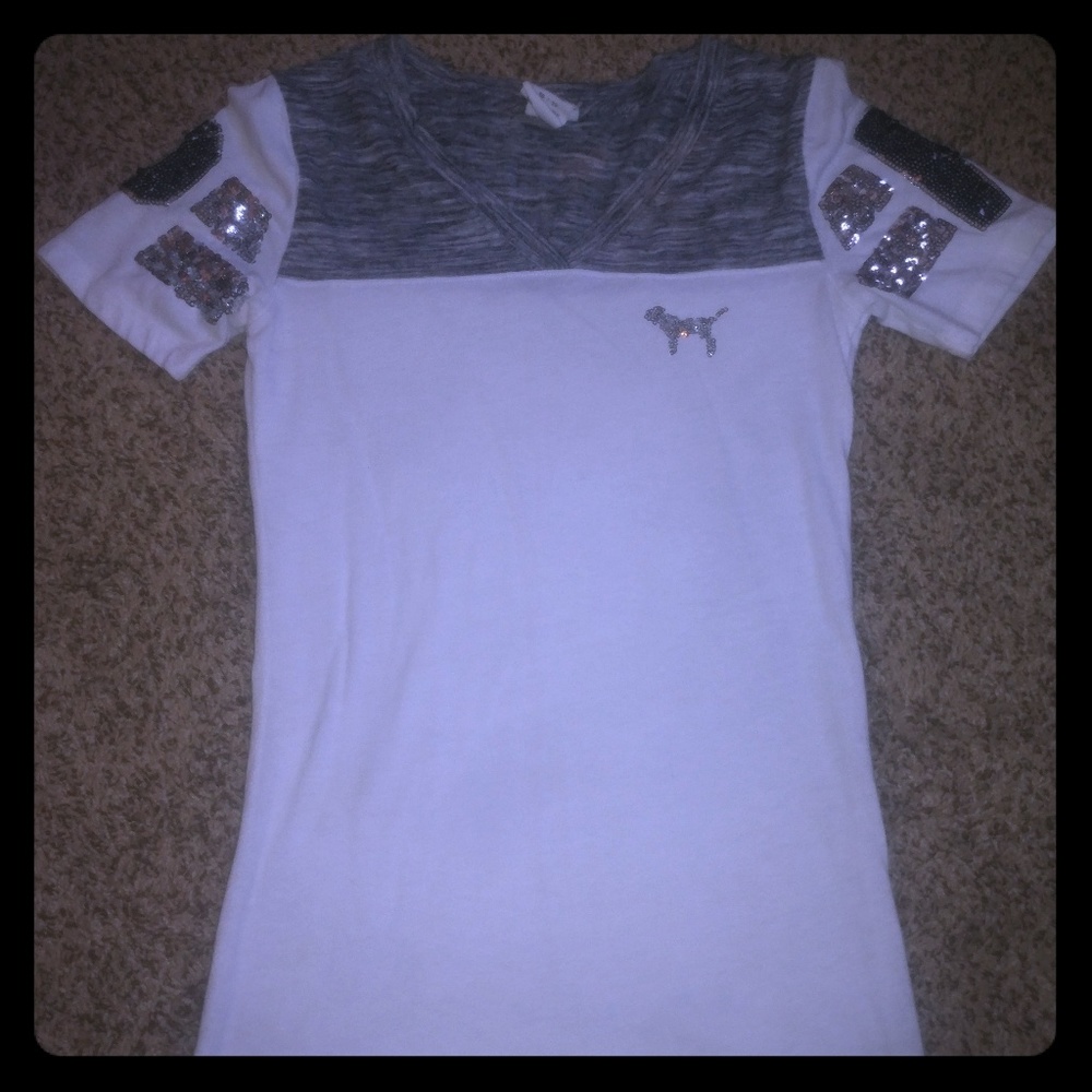 VS Bling V Neck