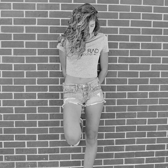 Stay Rad Women's M/L Crop Top Gray - Picture 3 of 4