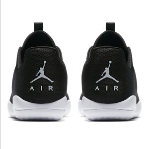 Meet your Posher, Diego