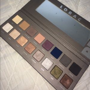 LORAC PRO 2 palette