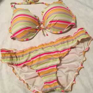 VS 34D bathing suit