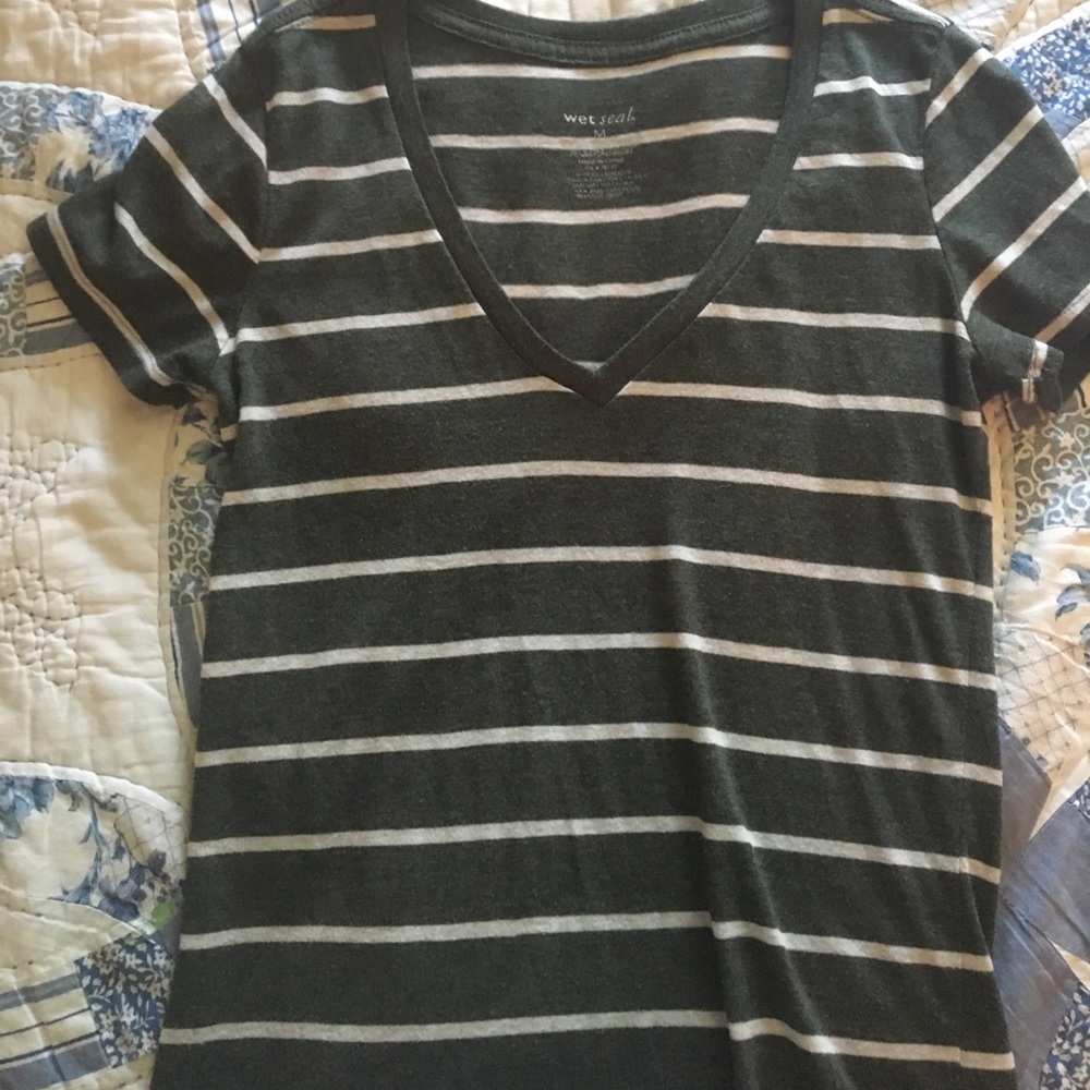 Super comfy stripped tshirt