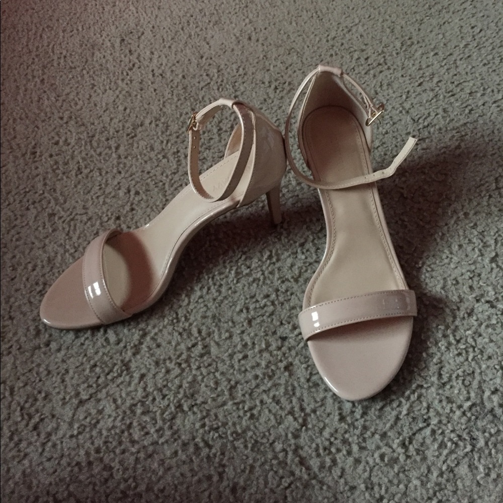 Nude heels