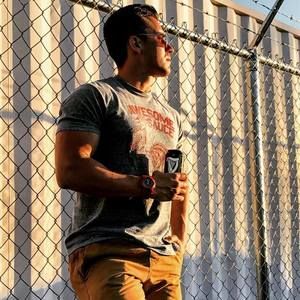 Meet your Posher, Robert