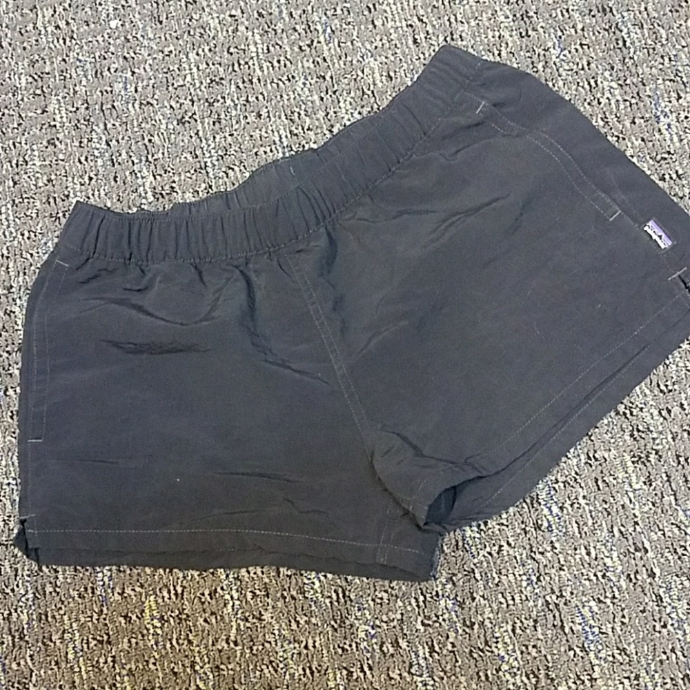 Patagonia Barely Baggies Shorts Medium
