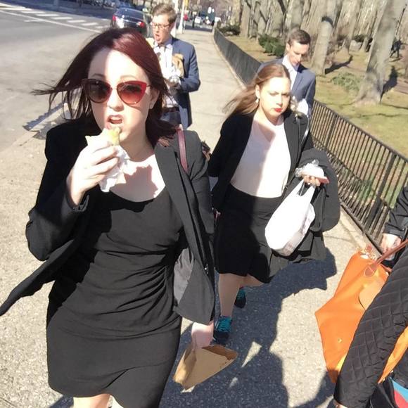 Meet your Posher, Hanna - Picture 2 of 4