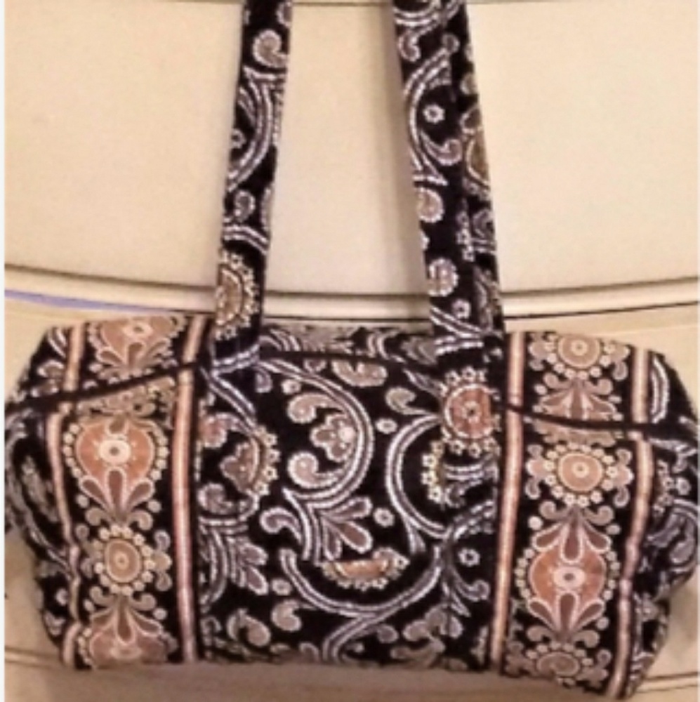 VERA BRADLEY HANDBAG