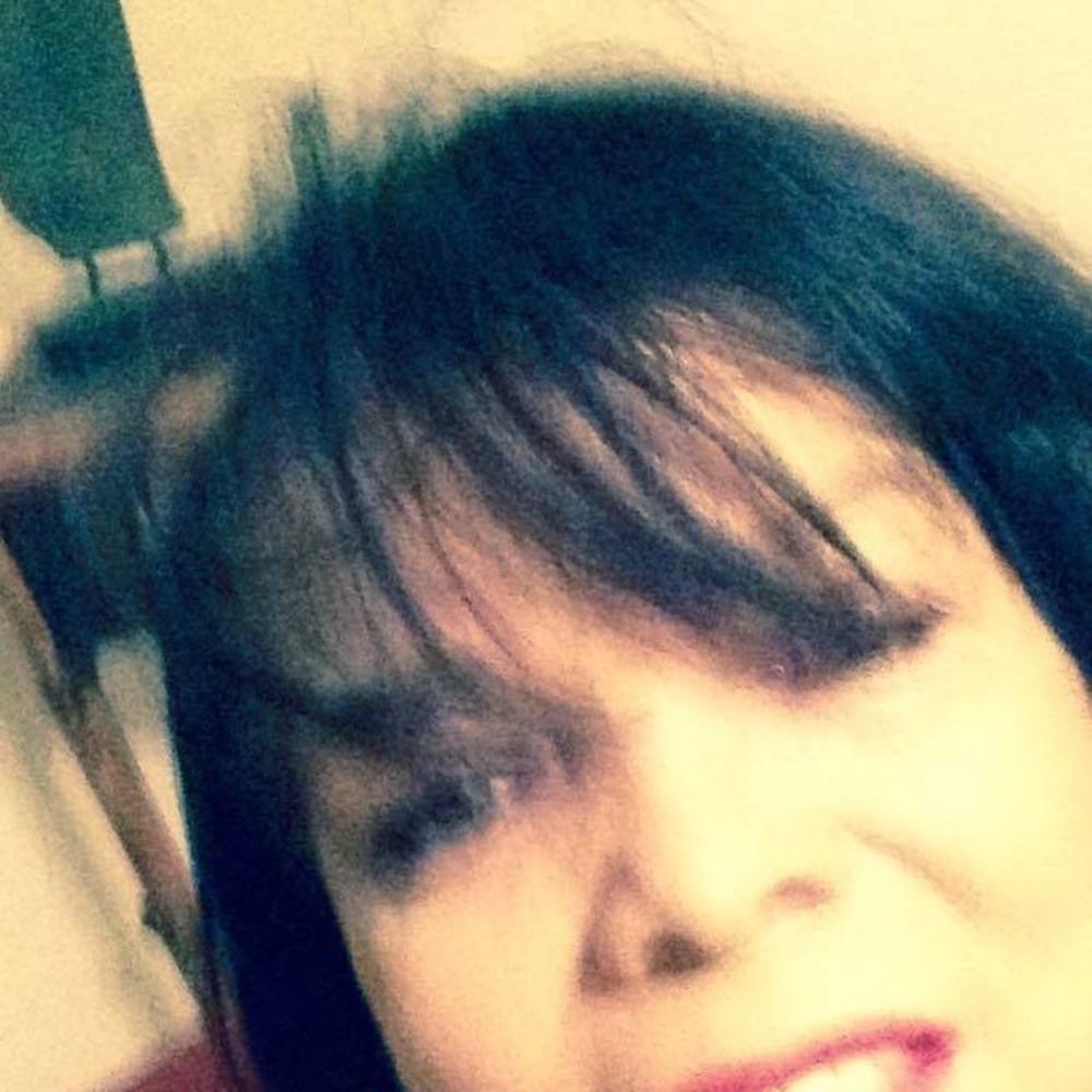 Meet your Posher, Carolyn