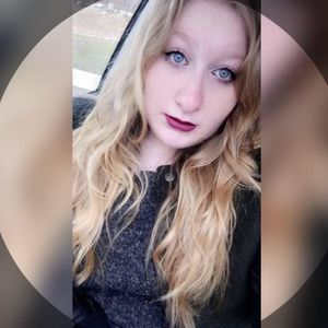 Meet your Posher, Goldy