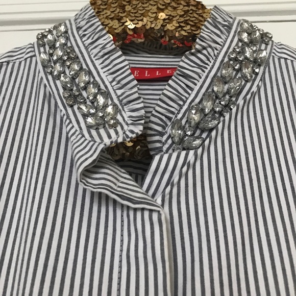 Crisp button down with jeweled collar - Picture 2 of 5