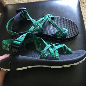CHACO - Women's ZX2 Classic in Eclipse Green.