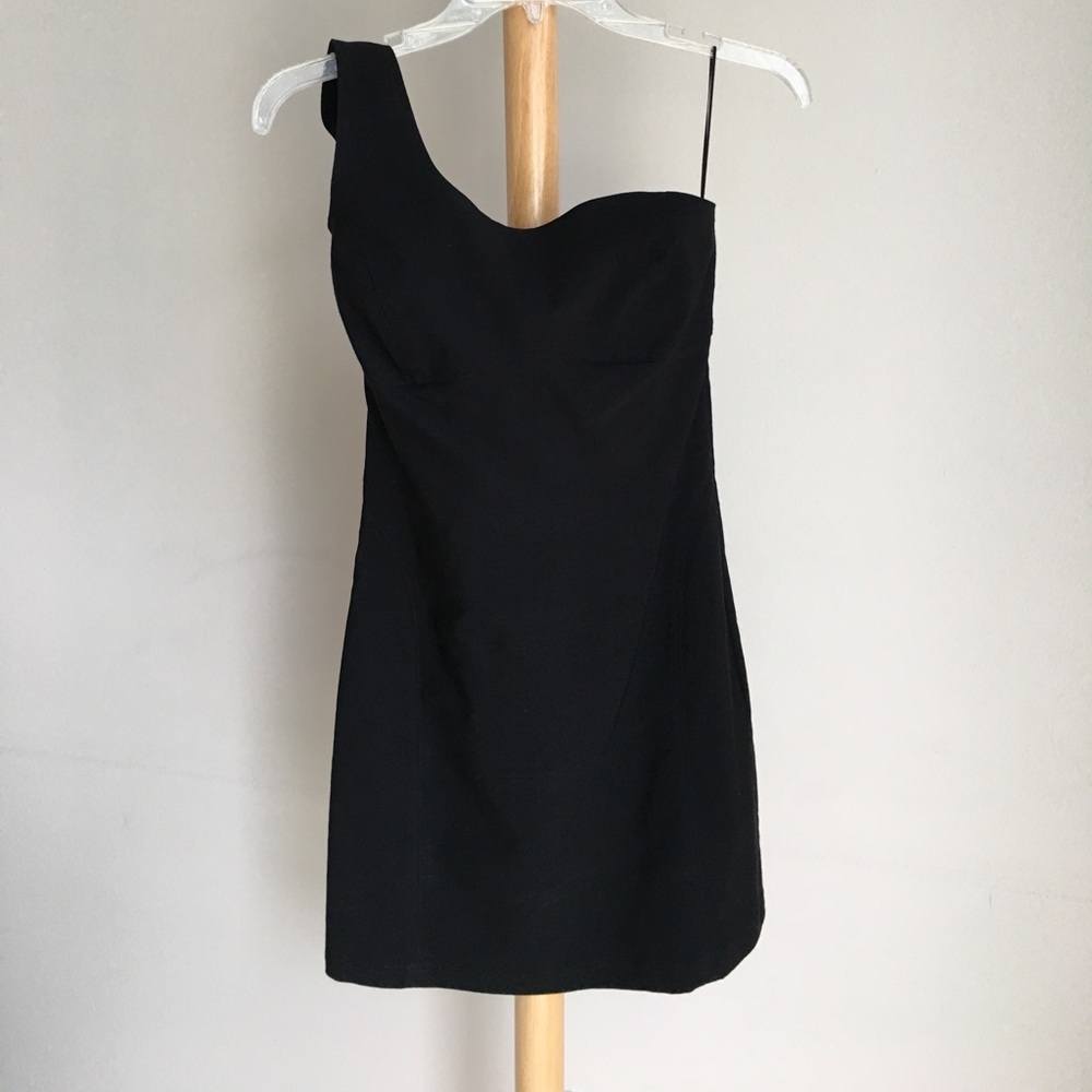 New Sale‼️Little Black Dress‼️