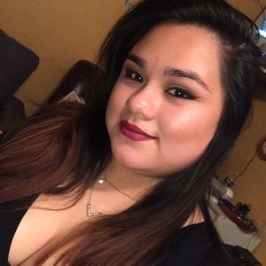 Meet your Posher, Delia