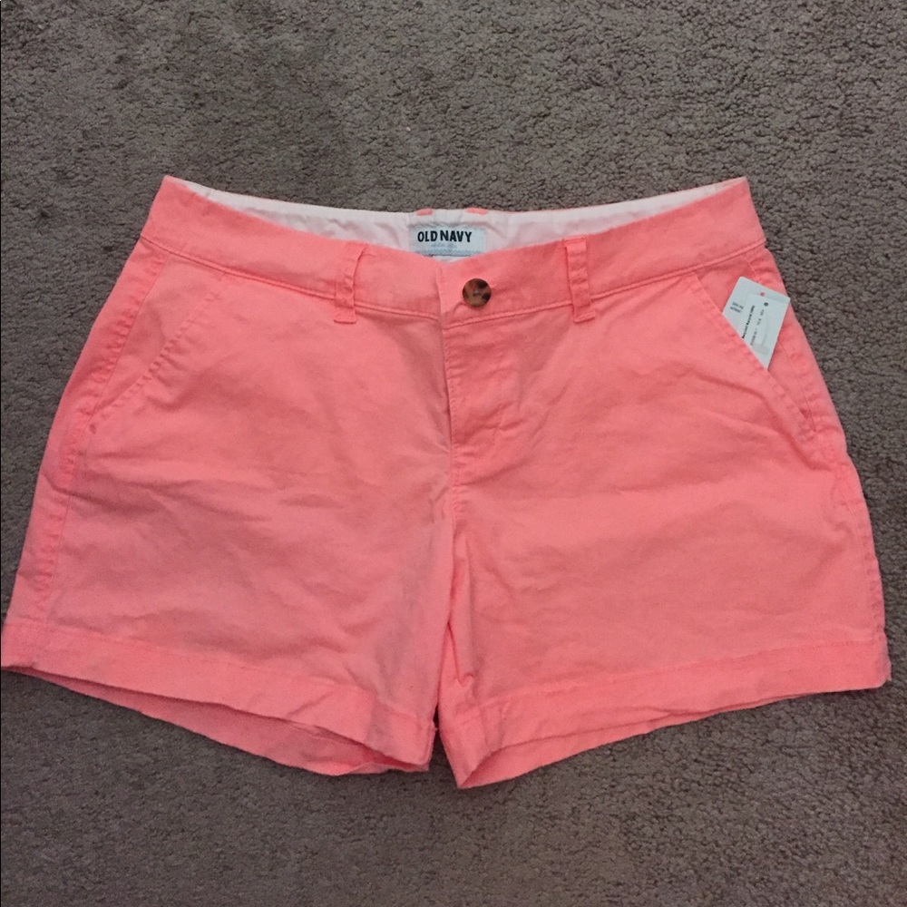 ☀️5/25☀️BRAND NEW Old Navy Peach Shorts