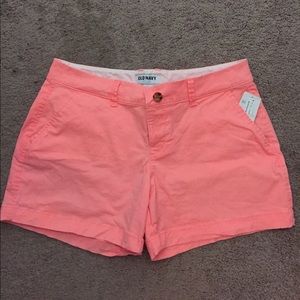 ☀️5/25☀️BRAND NEW Old Navy Peach Shorts