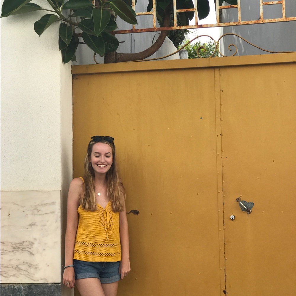 Meet your Posher, Rebekah