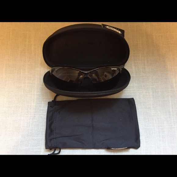 Mira|Tortoise Brown Polarized Sunglasses - Picture 4 of 4