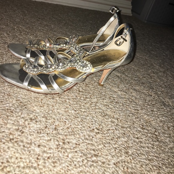 Heels - Picture 2 of 2