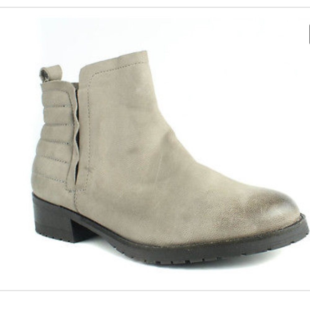 Steve Madden booties