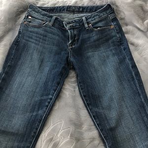 Lucky brand ankle jeans. Lolita Skinny
