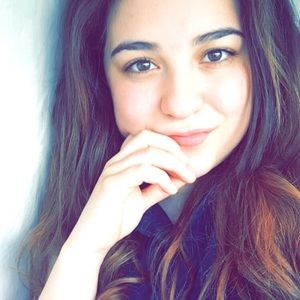 Meet your Posher, Miriam