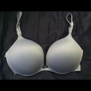 NWOT Victoria Secret Plunge Bra