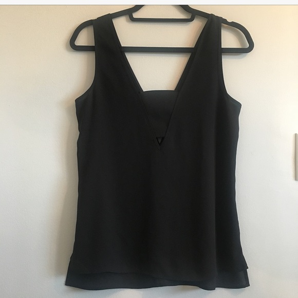 Express Black Bandeau Tank - Picture 2 of 3