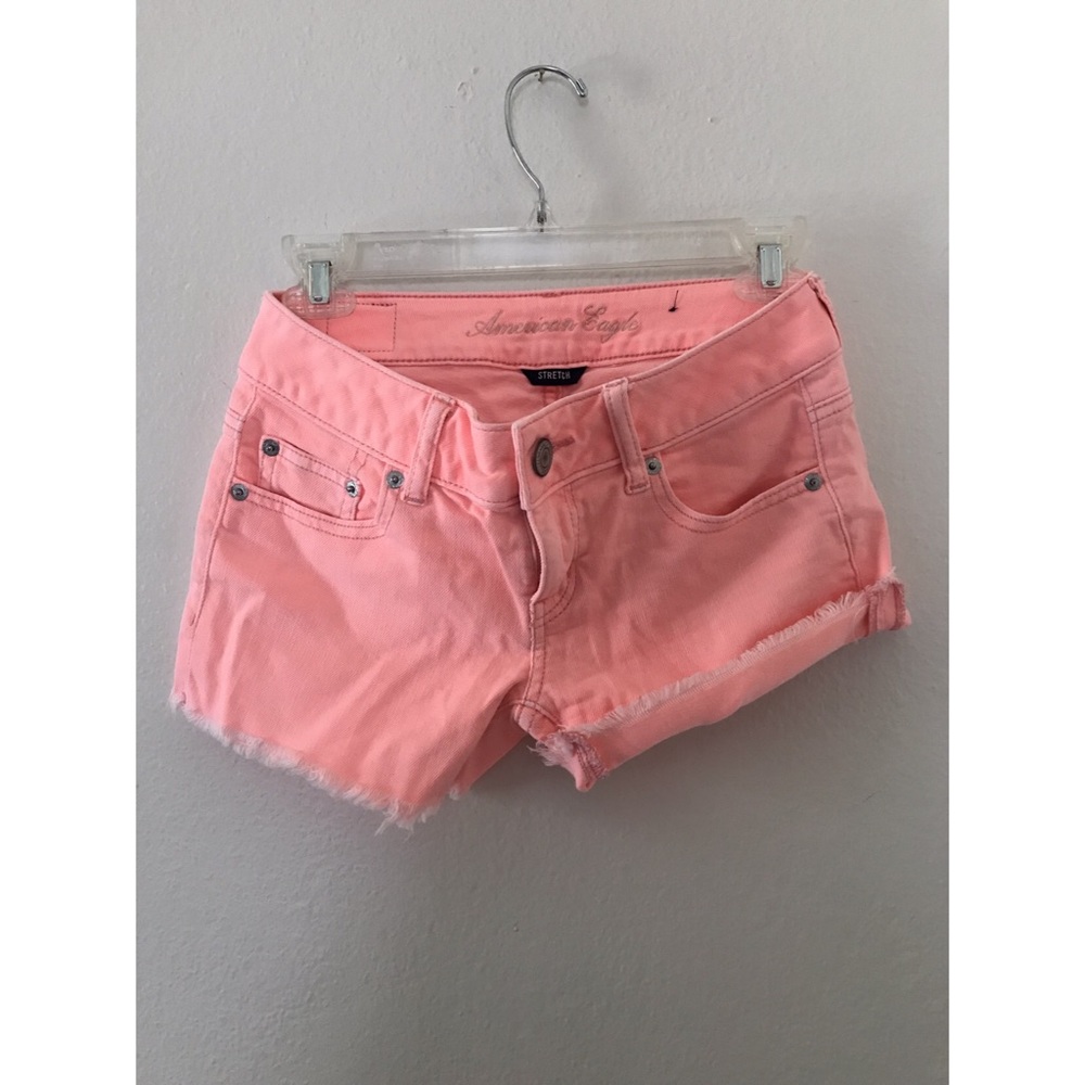 NEON PEACH AE SHORT SHORTS