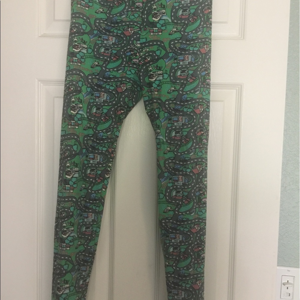 Lularoe OS Leggings EUC Road Map Green/Gray