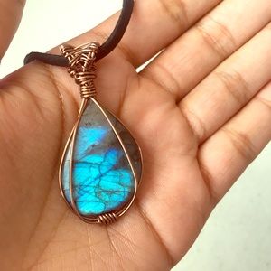 Flashy Labradorite Wrap Necklace